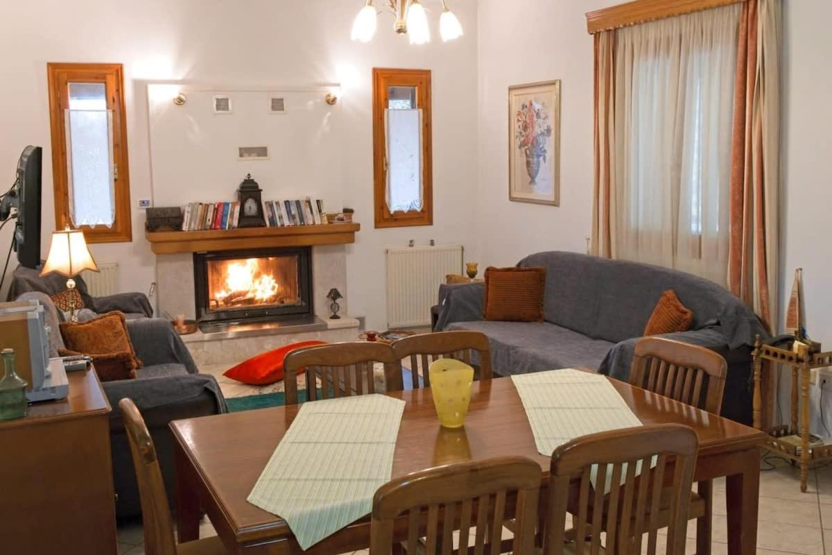 Forest Cosy House - Lagkadia Amazing View Extérieur photo