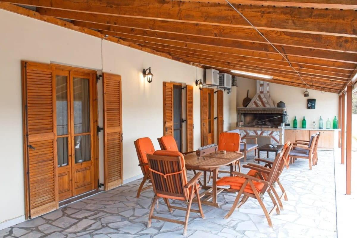 Forest Cosy House - Lagkadia Amazing View Extérieur photo